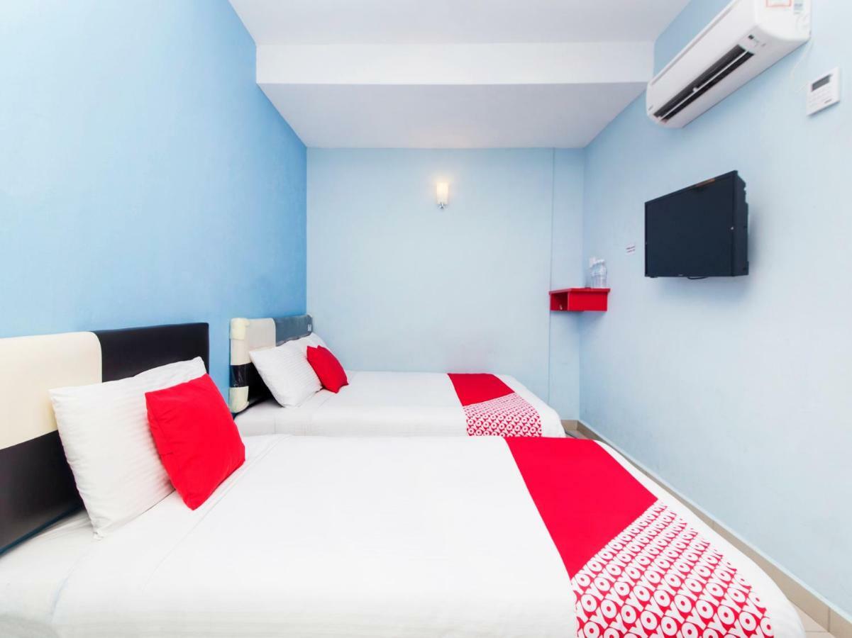 Oyo 220 Hotel Sri Maluri กัวลาลัมเปอร์ ภายนอก รูปภาพ