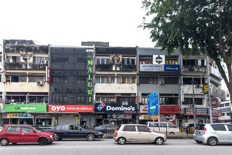 Oyo 220 Hotel Sri Maluri กัวลาลัมเปอร์ ภายนอก รูปภาพ